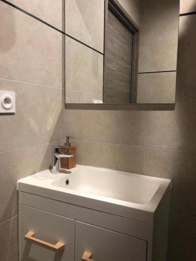 Appartement Avec Spa-Avril A Sept-Camargue 4 Personnes Saint-Laurent-dʼAigouze Екстериор снимка